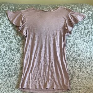 Elegant Ted Baker London Mauve Flutter Sleeve Top Size 1, NWOT Metal Sleeve Trim